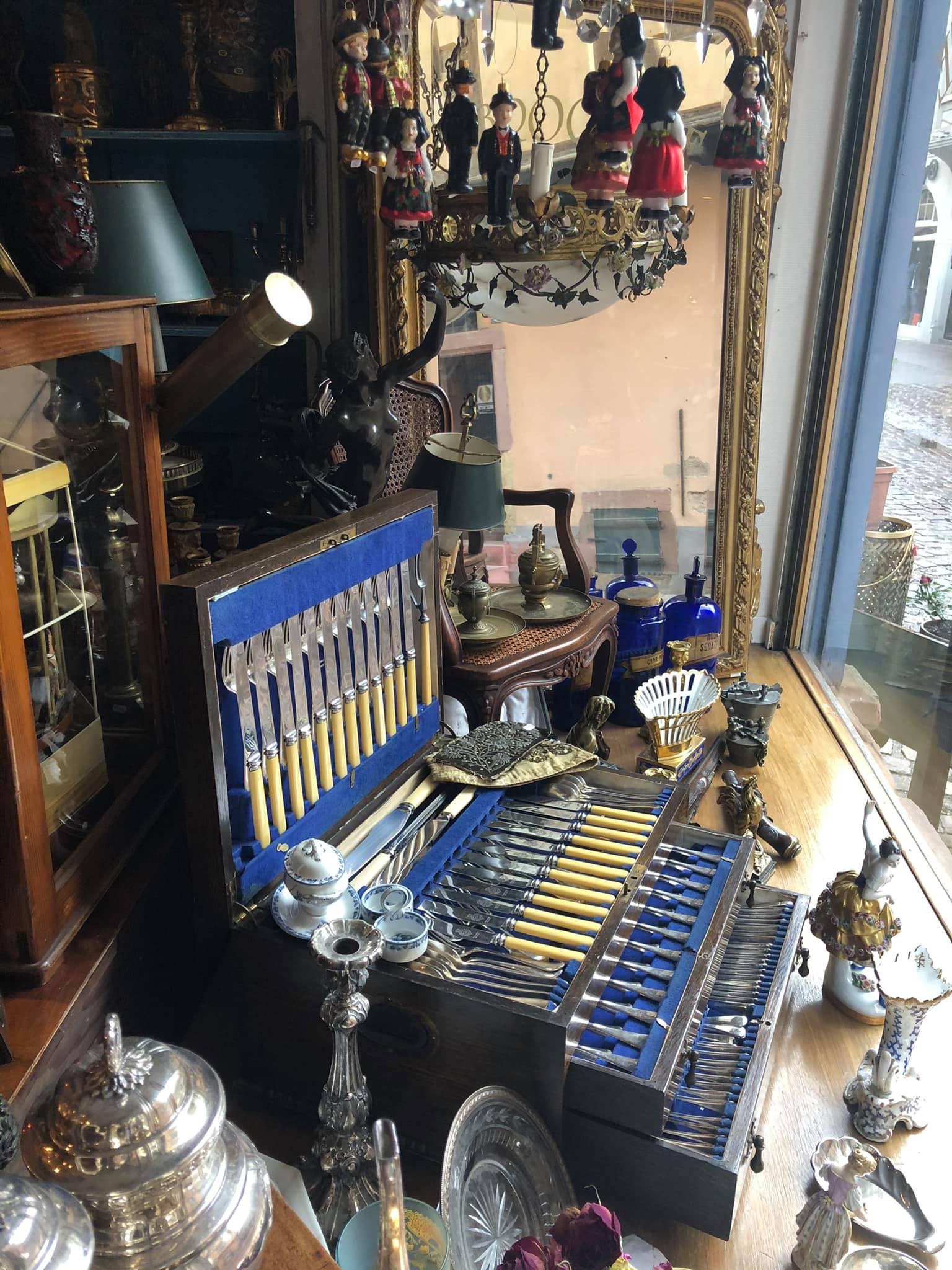 Antiquités Fontaine - Votre antiquaire à Colmar, près de Mulhouse